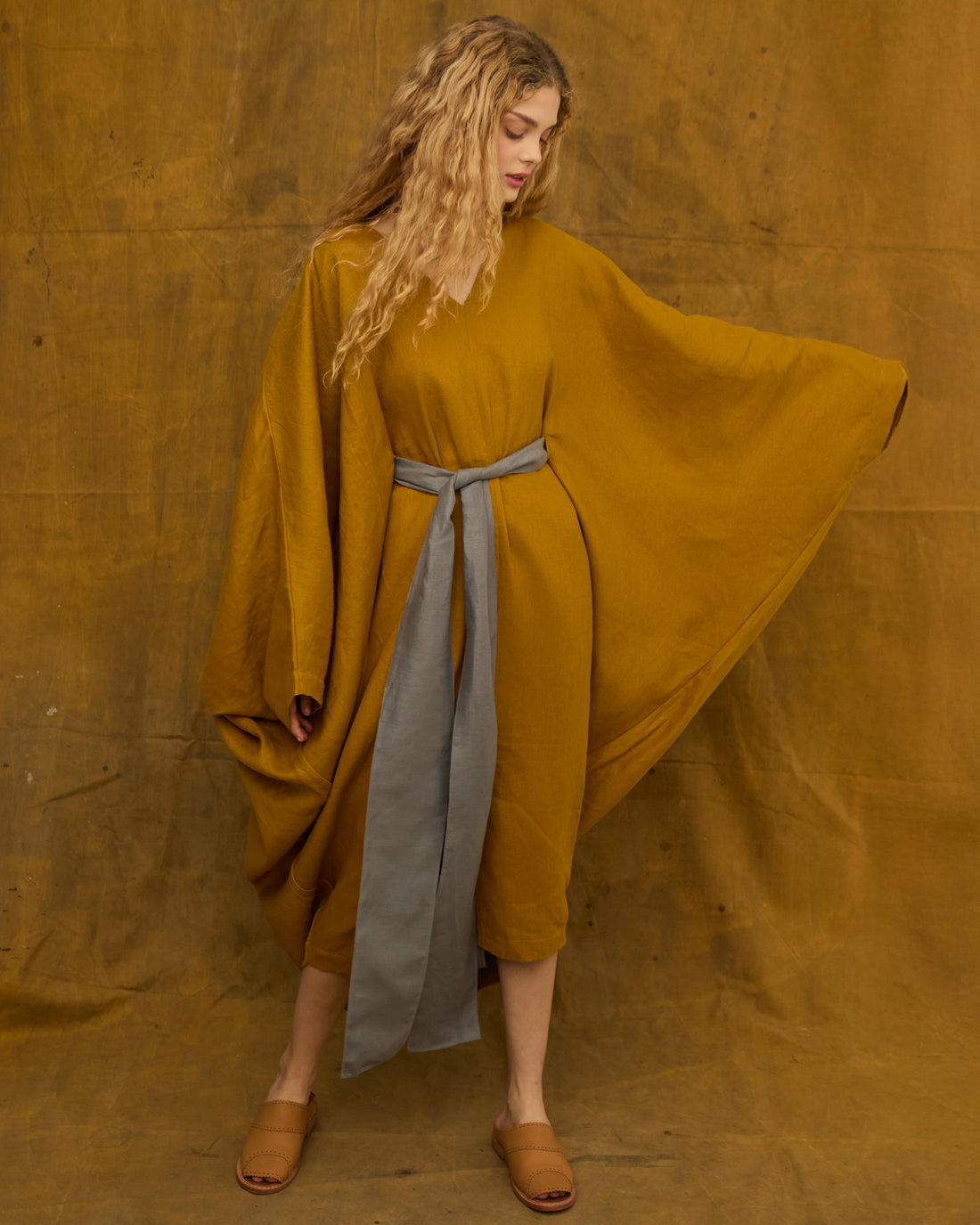 Kaftan Rosana Linho Ambar