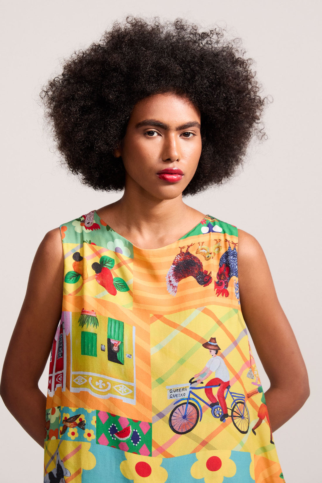 Vestido Dita Estampa Cabocla